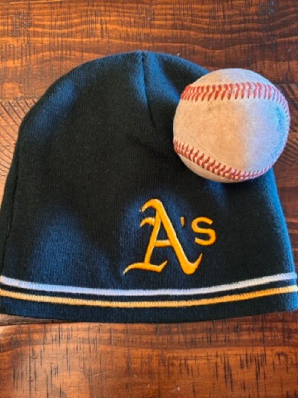 (Oakland) Athletics Baseball beanie with embroidered A's logo